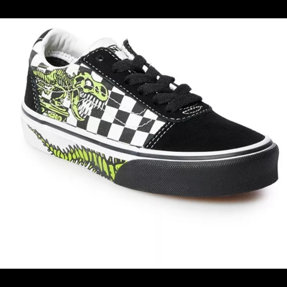 Never worn black checker van dinosaur sneakers. Good condition.